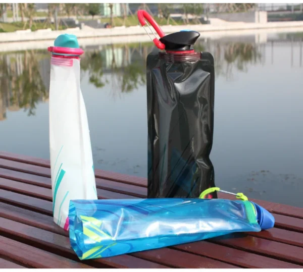 Sac d’Eau Pliable de 700 ml – Image 4
