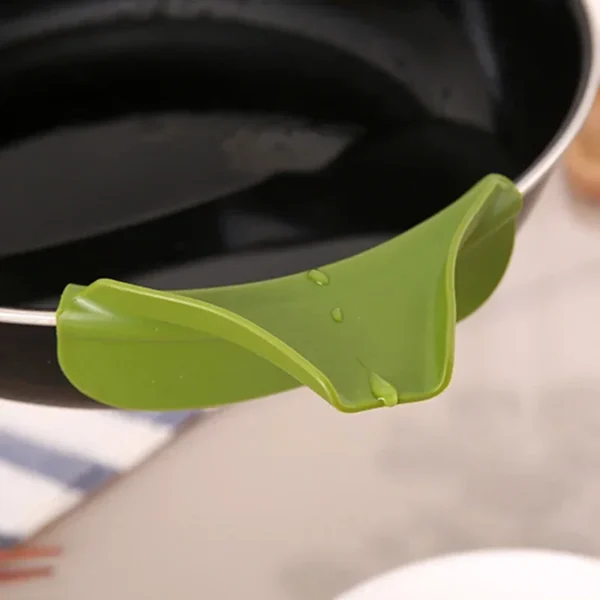 Entonnoir Liquide en Silicone Alimentaire Anti-Renversement – Image 14