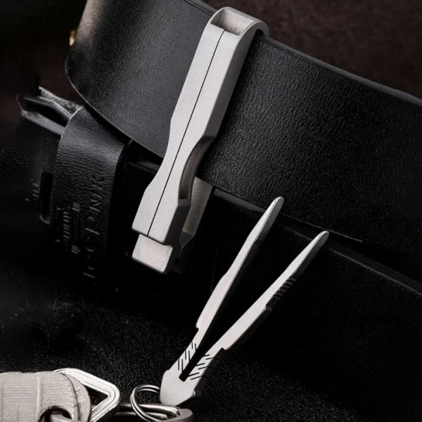 Porte-Clés Pince à Épiler en Titane – Image 8
