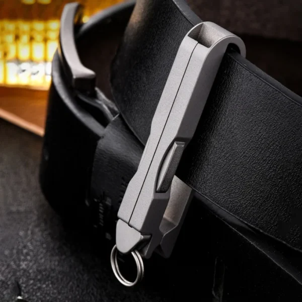 Porte-Clés Pince à Épiler en Titane – Image 16
