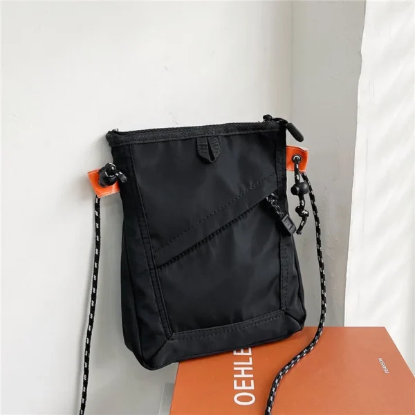 Mini Sac Bandoulière Nylon Polyvalent - 18x22x5cm – Image 7