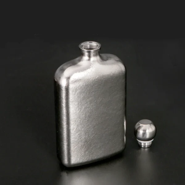 Gourde à Whisky en Titane 230ml – Image 6