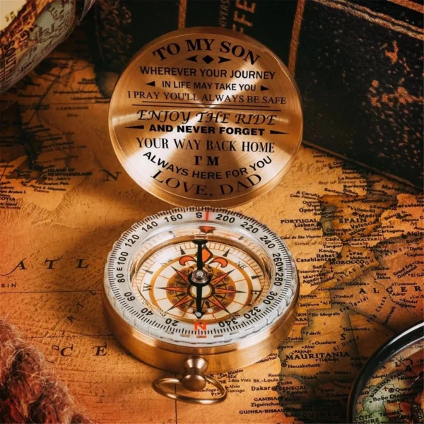 Boussole vintage en cuivre pour cadeau et collection – Image 8