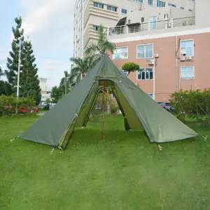 Tente pyramidale ultralégère 1–2 pers avec sortie poêle