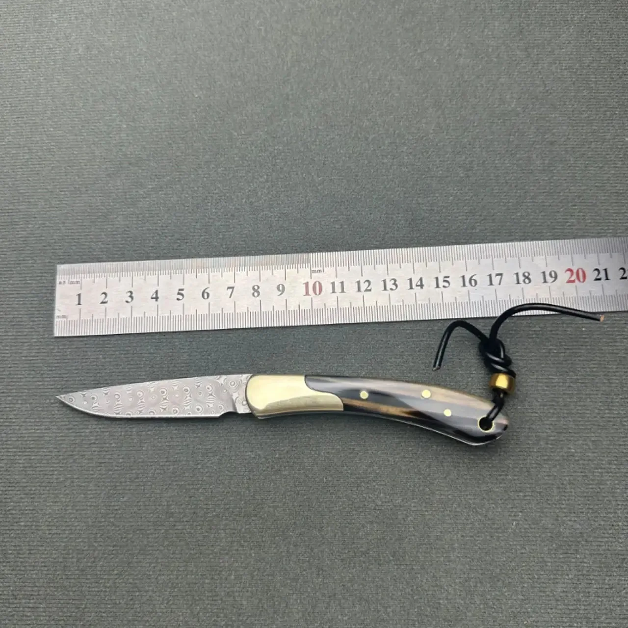 Couteau pliant Damas VG10 EDC – Manche corne de buffle – Image 6