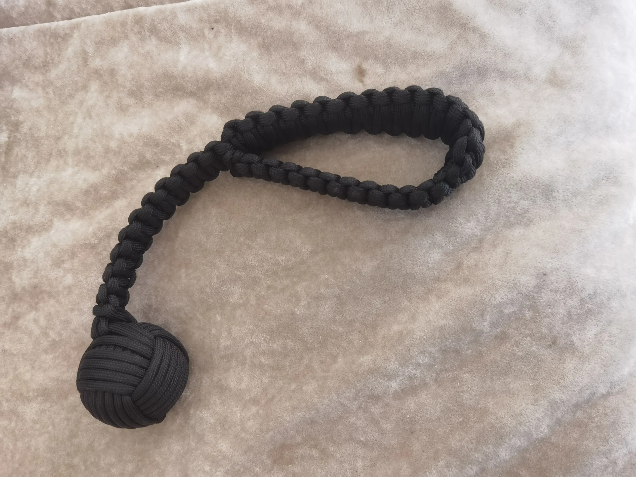 Bracelet boule acier brise-vitre – Outil survie EDC – Image 3