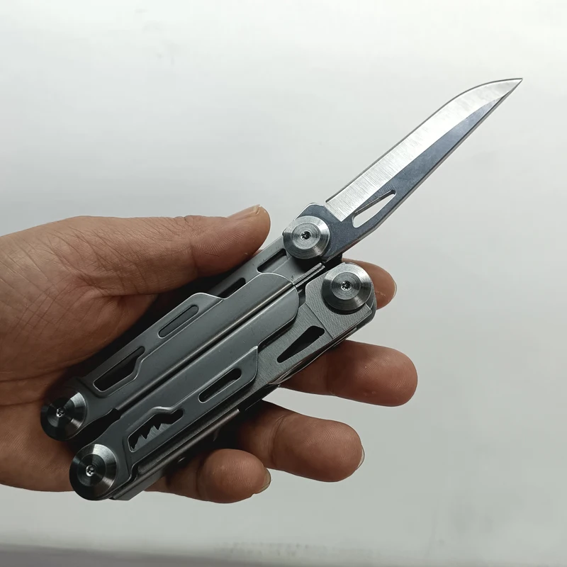 Pince Multi-Outils 12-en-1 : Acier Inox & Sécurité Verrouillable – Image 3